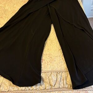 Black flare pull on pants.